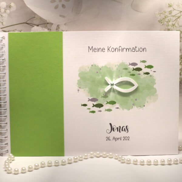 Gästebuch "Fisch grün" zur Konfirmation, Kommunion, Firmung oder Taufe zum kleinen Preis! Design K30 GÄ