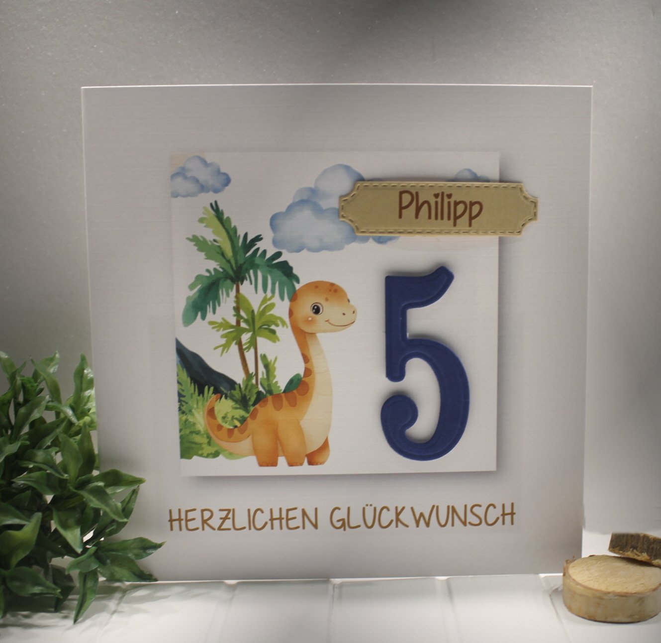 Glückwunschkarte zum Geburtstag Dino, mit Personalisierung und auf Wunsch als Geldgeschenk Design 143