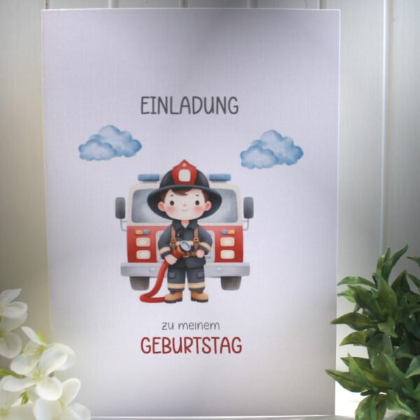 Einladungskarte zum Kindergeburtstag "Feuerwehrmann" Klappkarte incl. Umschlag und Innentext zum kleinen Preis Design KG 04