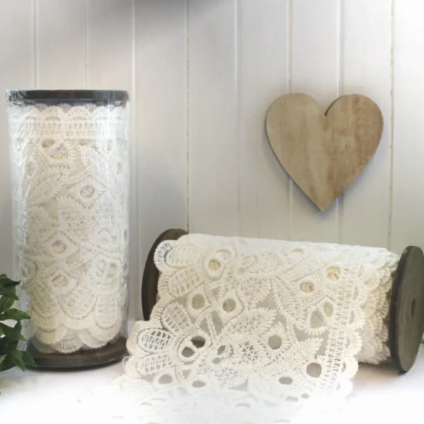 Baumwollspitze 2 m x 12 cm – Filigranes Spitzenband für DIY, Tischdeko & Nähen Hochwertige Qualität Design 46